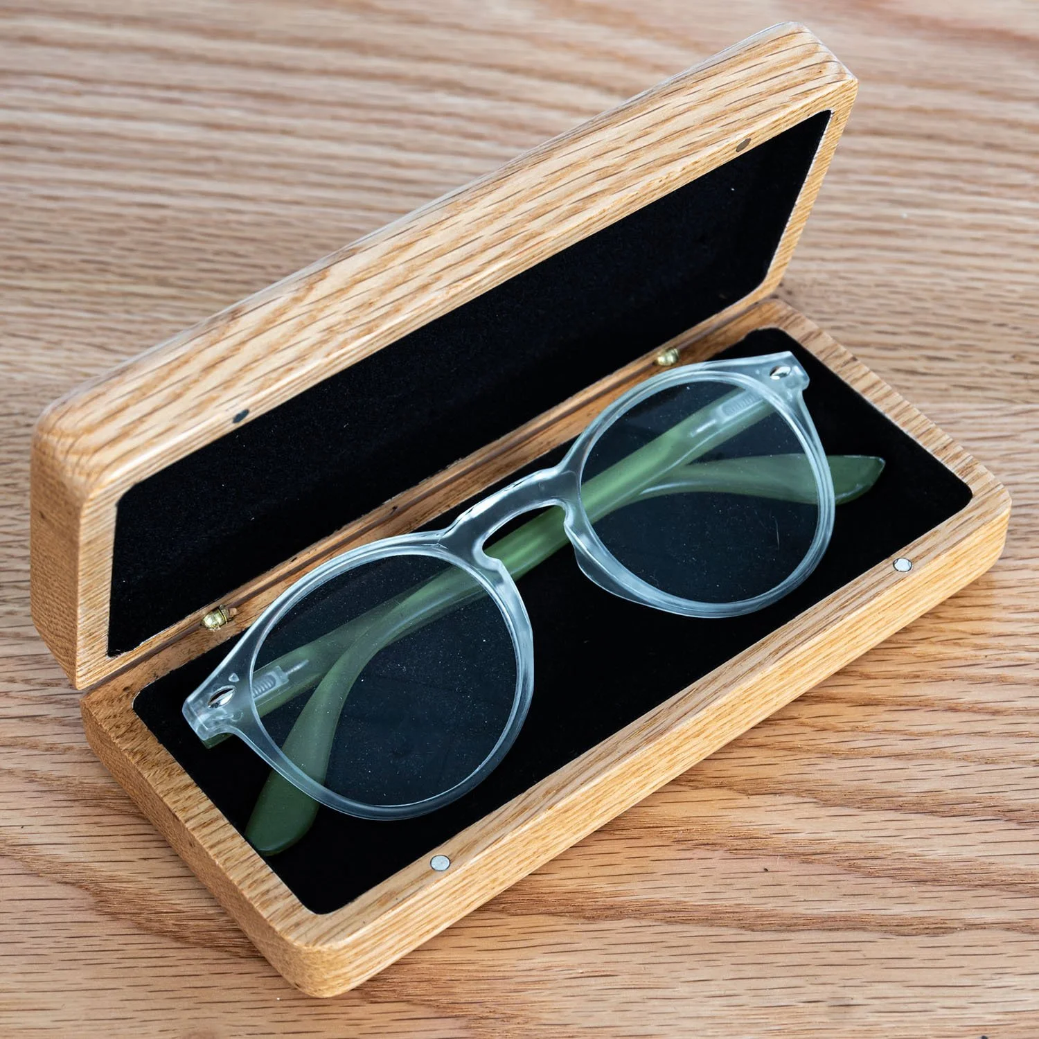 Oak Hardwood Case for Glasses and Sunglasses — T. Weatherhead & Co.